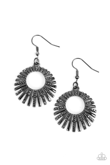 Rebel Resplendence - black - Paparazzi earrings