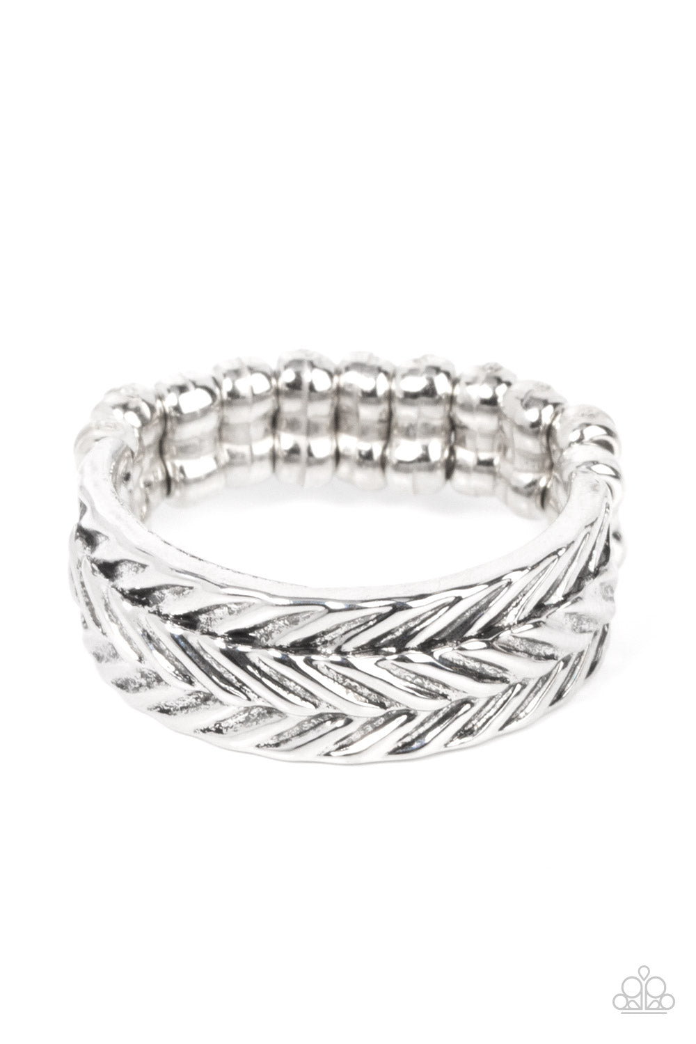 Rebellious Ridges - silver - Paparazzi ring