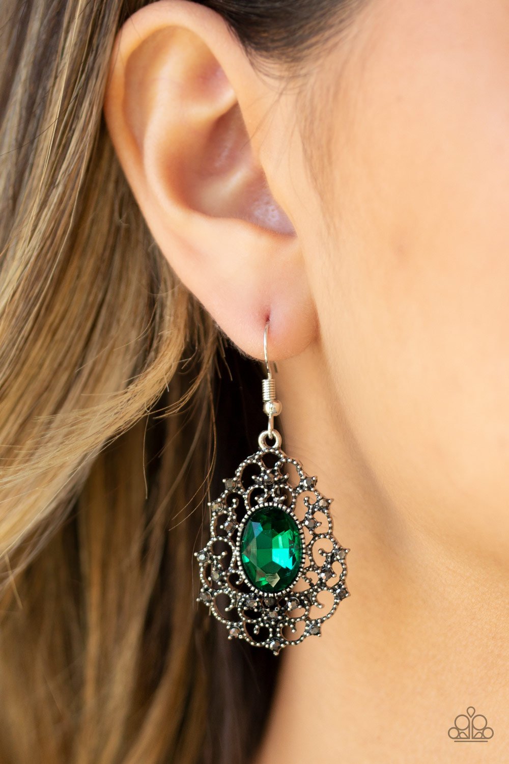 Regal Razzle-green-Paparazzi earrings