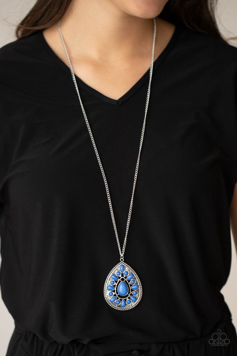 Retro Prairies - blue - Paparazzi necklace