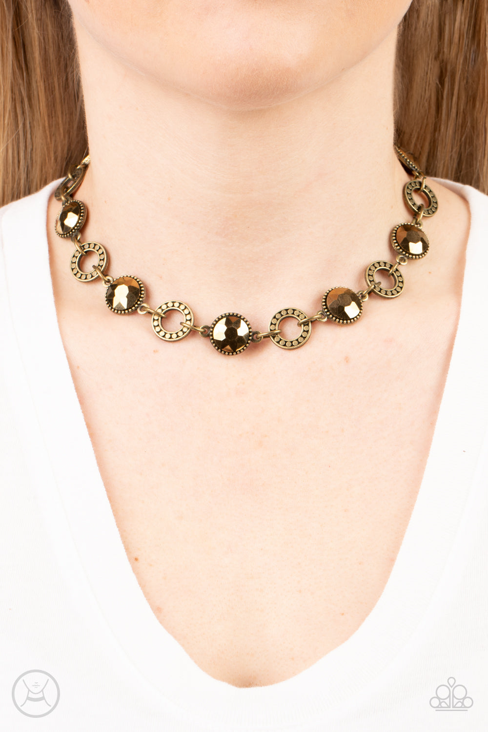 Paisley Pastime - Brass Necklace - Paparazzi Accessories – Bedazzle Me  Pretty Mobile Fashion Boutique