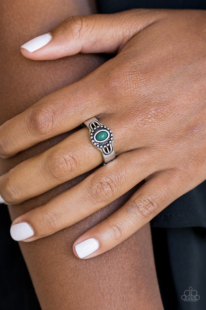 Right On TREK - green - Paparazzi ring