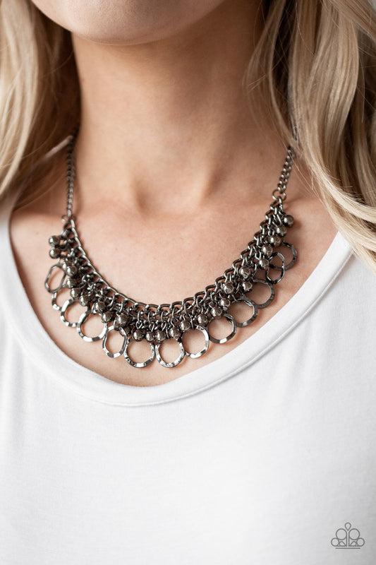 Ring Leader Radiance-black-Paparazzi necklace