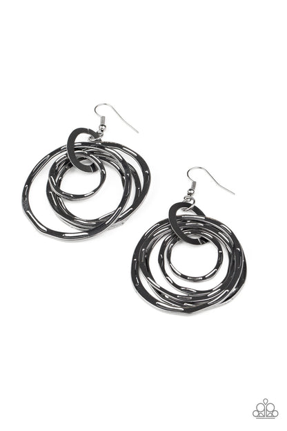 Ringing Radiance - black - Paparazzi earrings