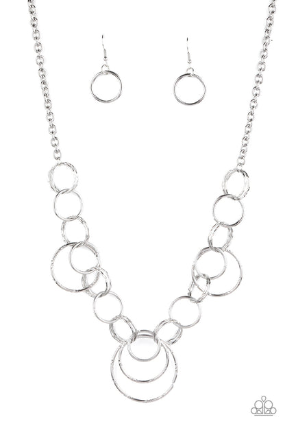 Ringing Relic - silver - Paparazzi necklace