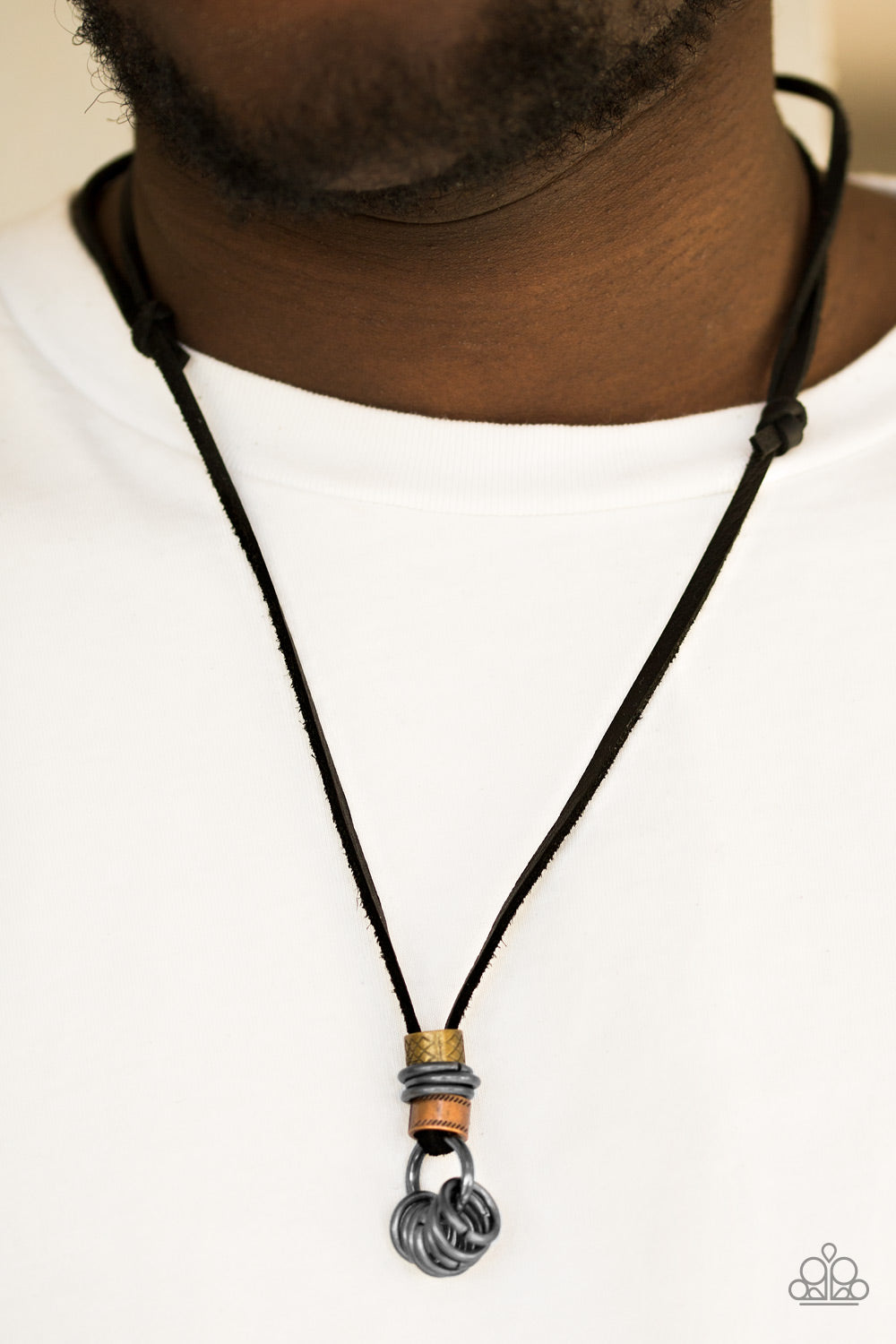 Ringmaster - black - Paparazzi necklace