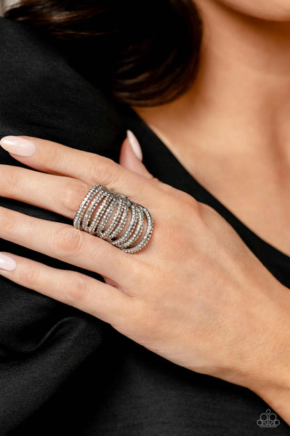 Rippling Rarity - white - Paparazzi ring