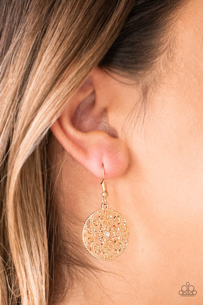 Rochester Royale-gold-Paparazzi earrings