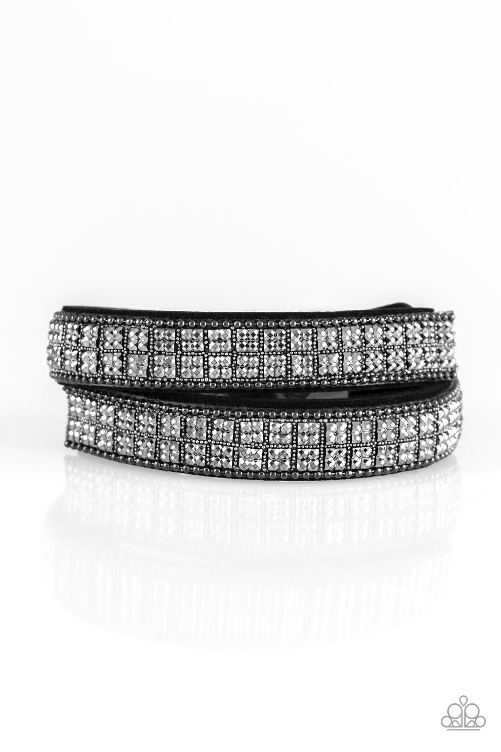 Rock Band Refinement - black - Paparazzi bracelet