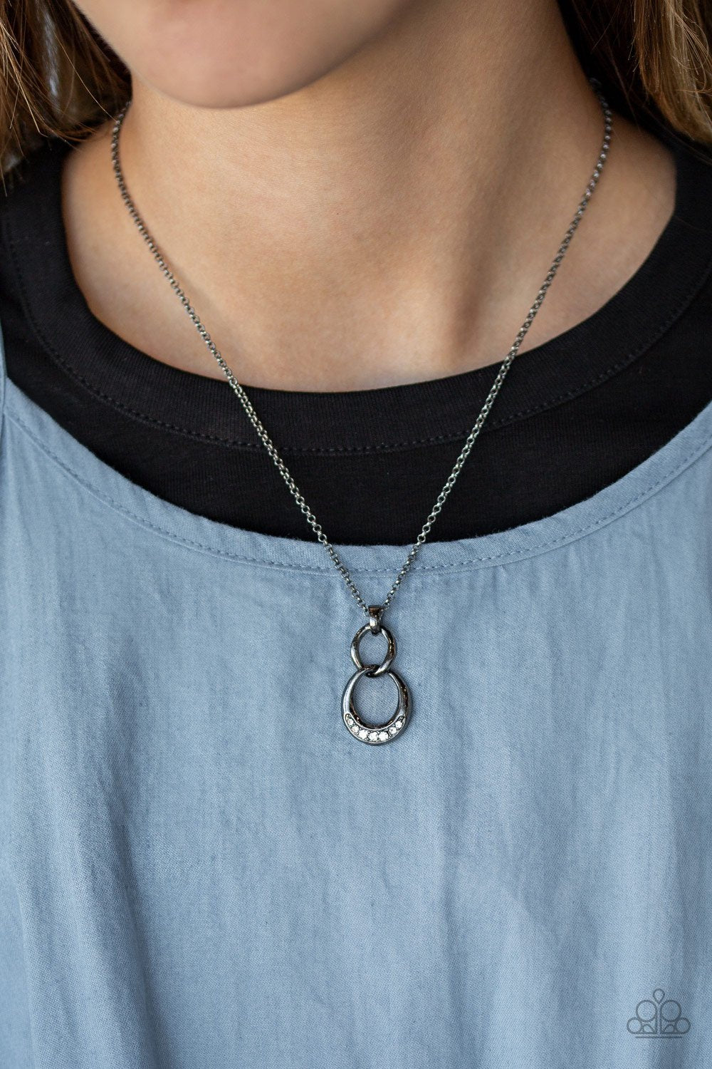 Rockefeller Royal-black-Paparazzi necklace