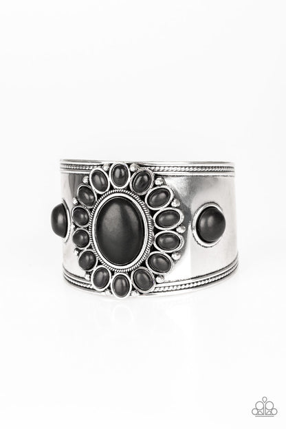 Room to Roam - black - Paparazzi bracelet