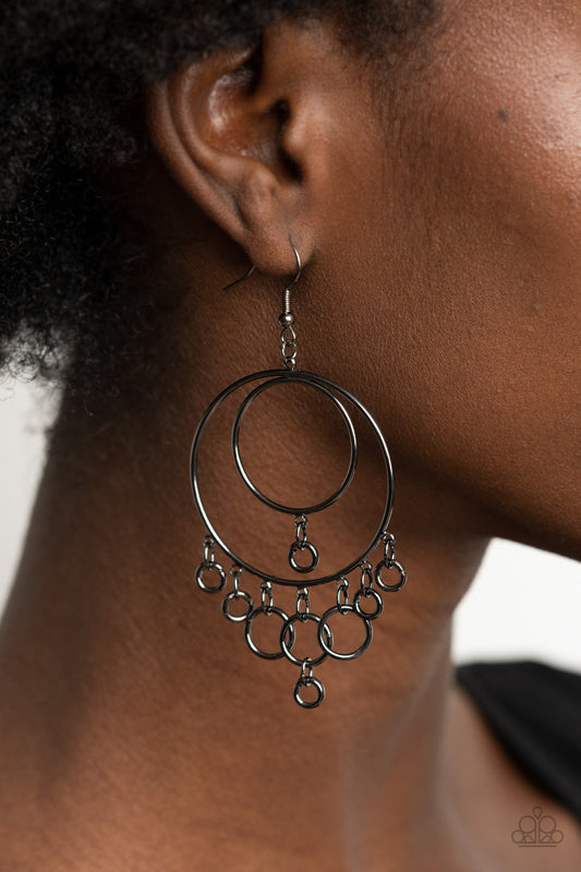 Roundabout Radiance - black - Paparazzi earrings