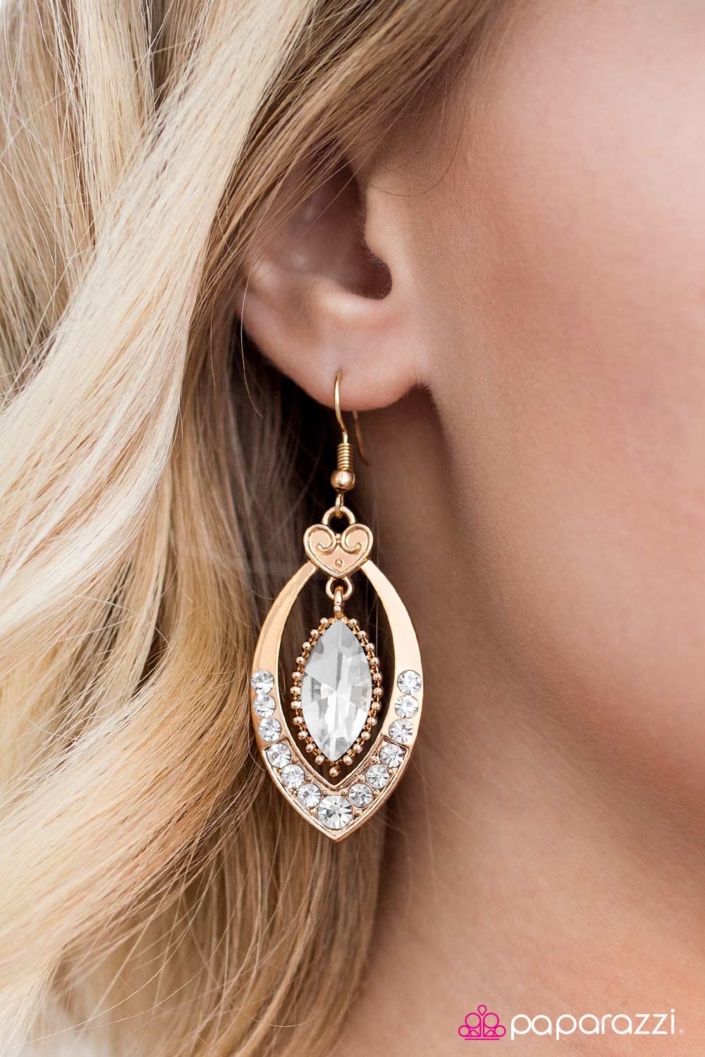 Royal Honeymoon - Paparazzi earrings
