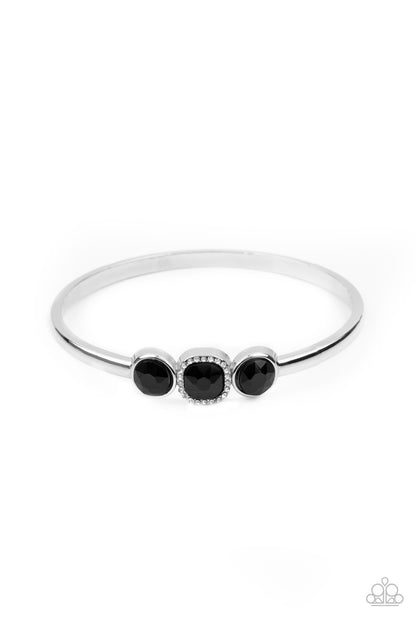 Royal Demands - black - Paparazzi bracelet