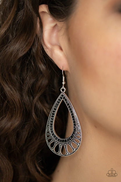 Royal Finesse - black - Paparazzi earrings
