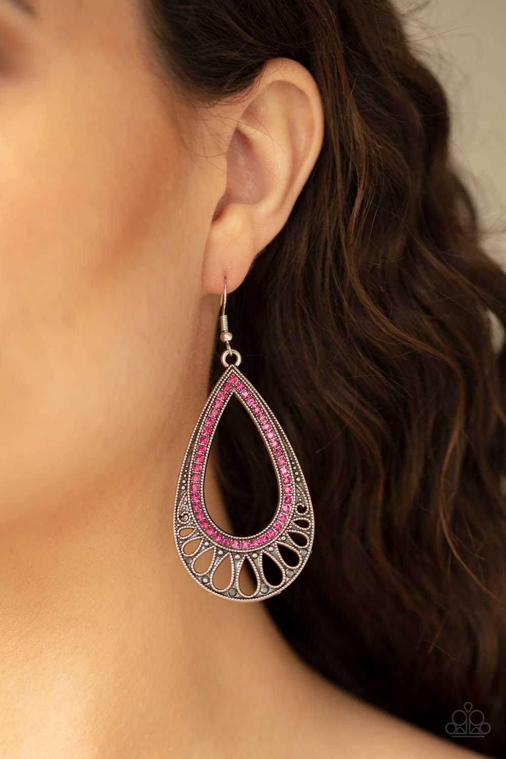 Royal Finesse - pink - Paparazzi earrings