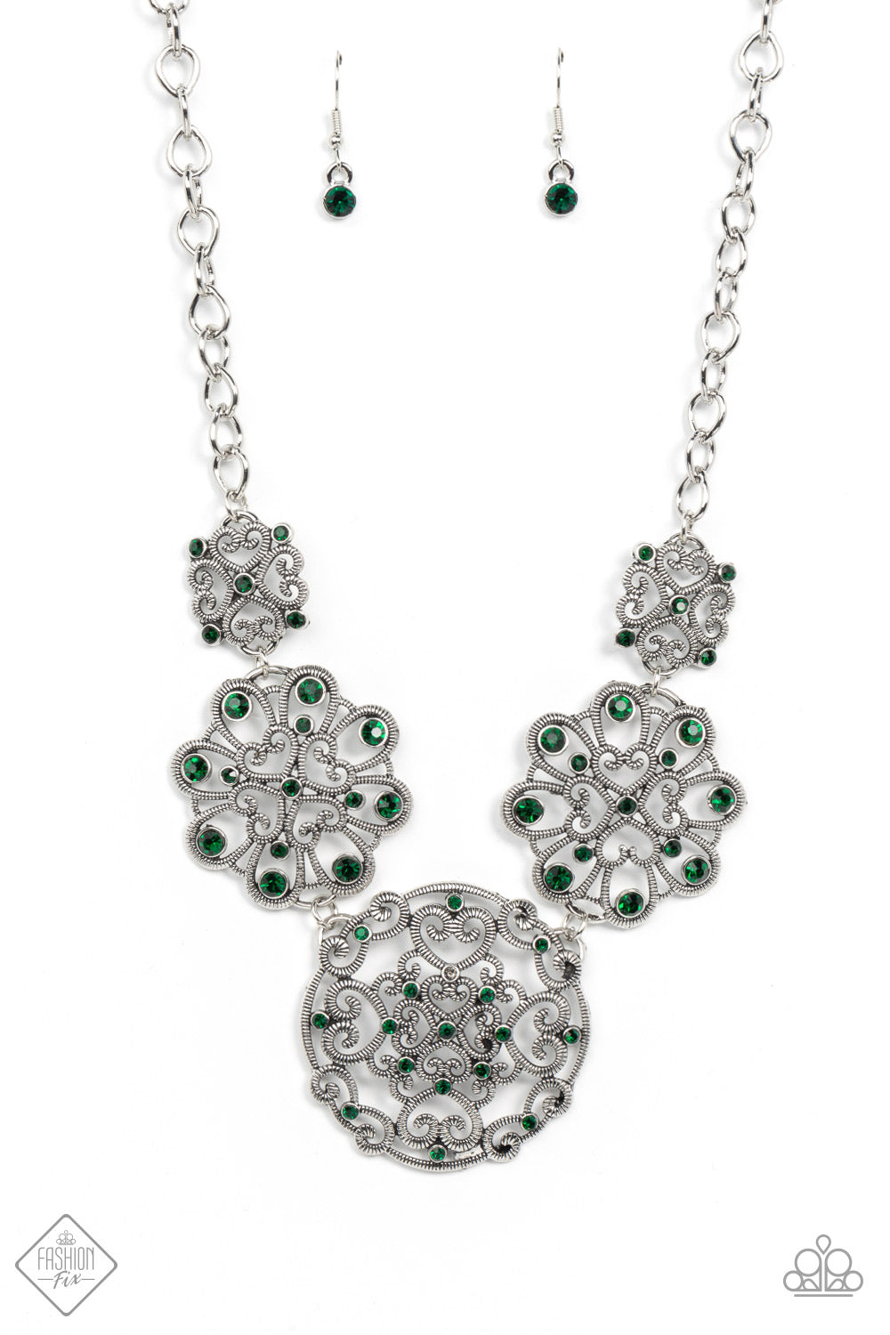 Royally Romantic - green - Paparazzi necklace