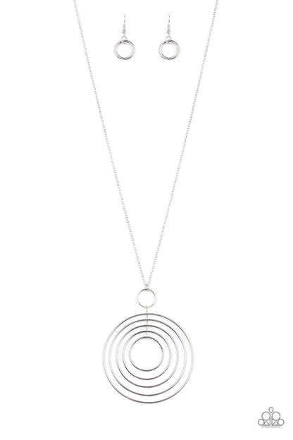 Running Circles In My Mind - silver - Paparazzi necklace