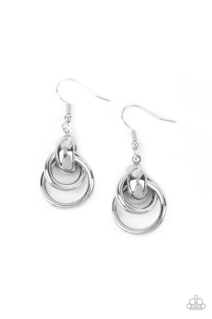 Running In Circles - silver - Paparazzi earrings