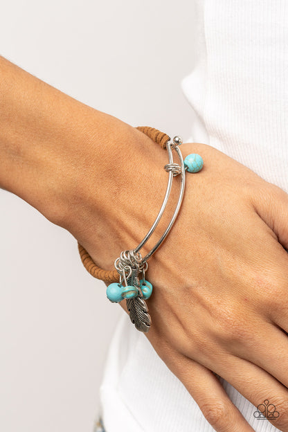 Running a-FOWL - blue - Paparazzi bracelet