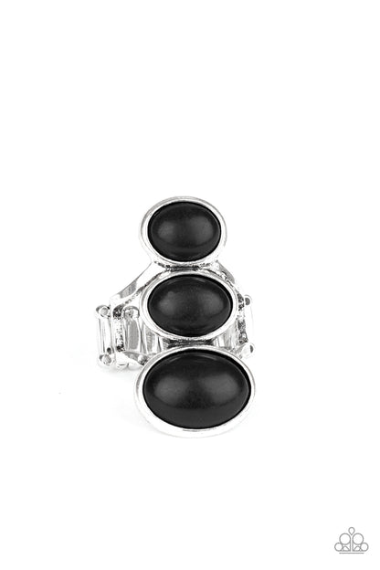 Rural Revolution - black - Paparazzi ring