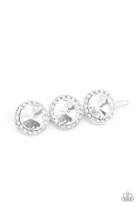 SPOTLIGHT It Up - white - Paparazzi hair clip