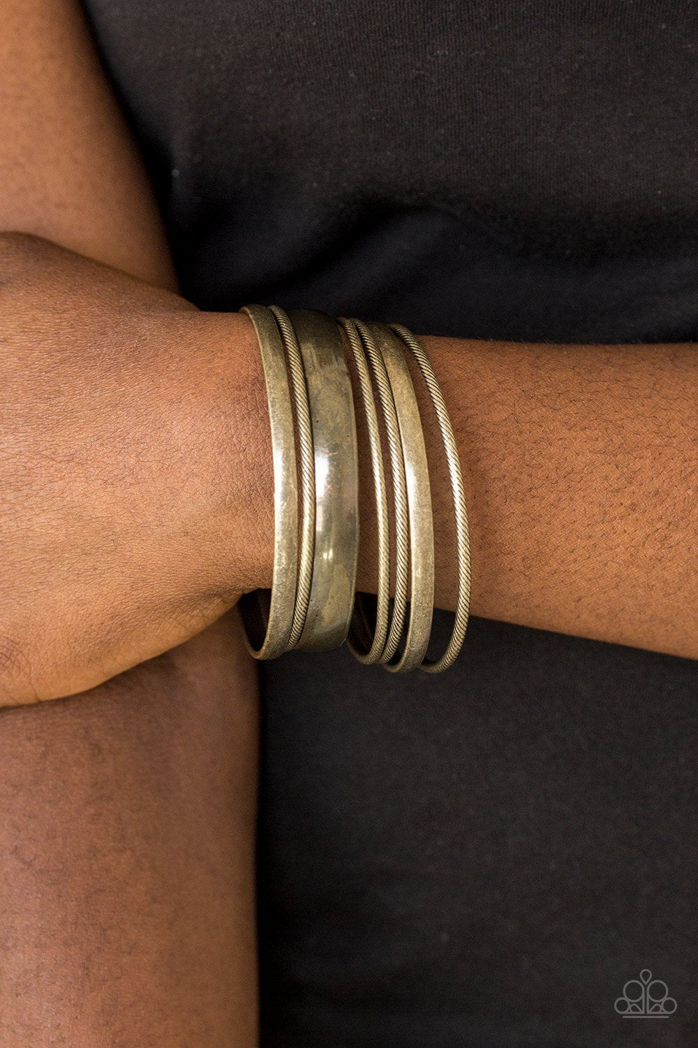 Sahara Shimmer - brass - Paparazzi bracelet