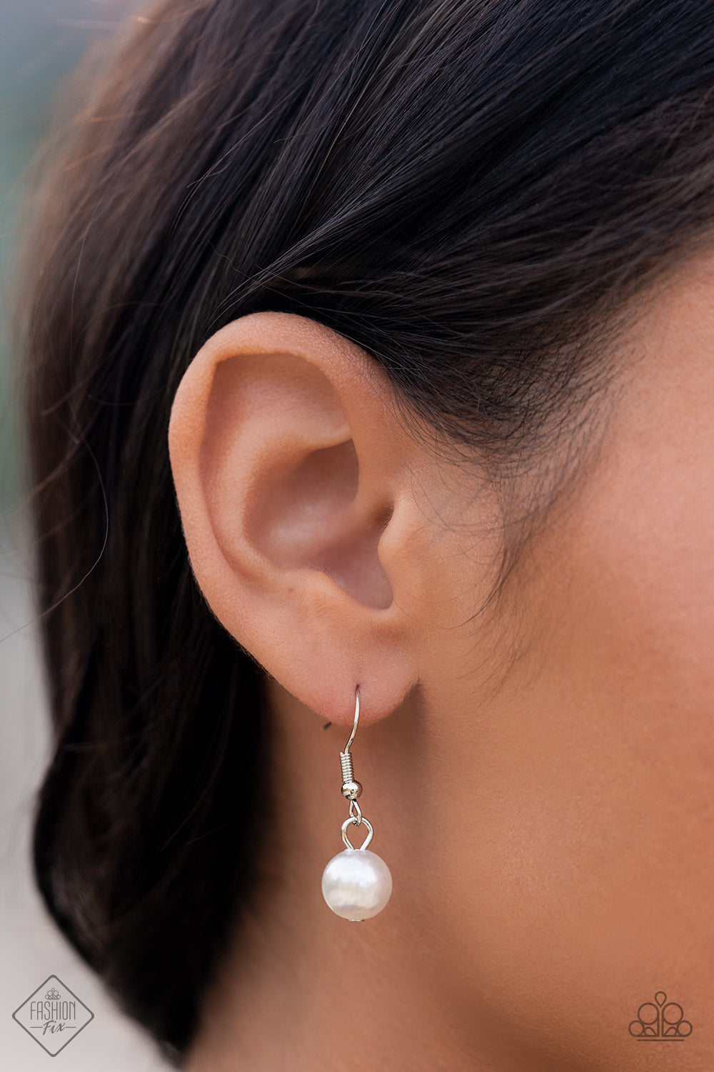 Sail Away with Me - white - Paparazzi necklace