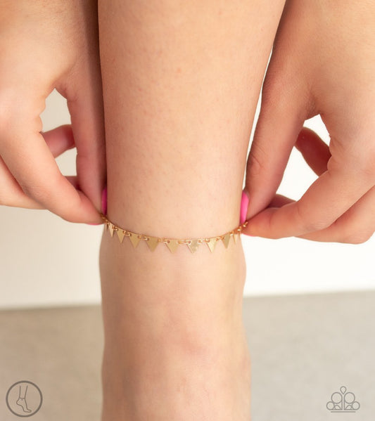 Sand Shark-gold-Paparazzi anklet