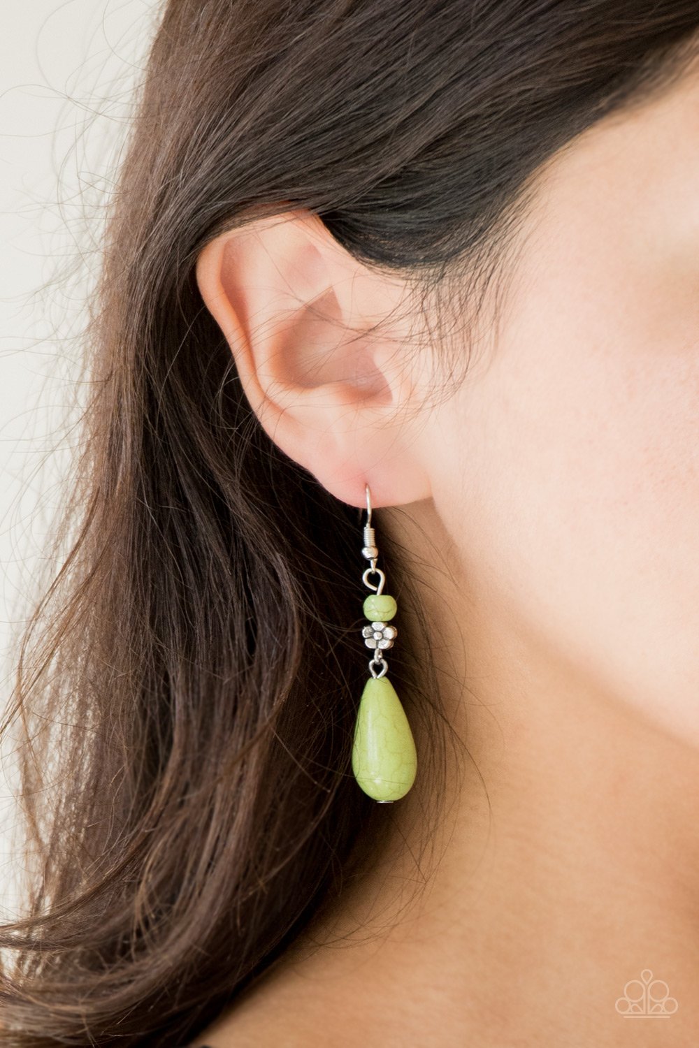 Sandstone Sunflowers - green - Paparazzi earrings