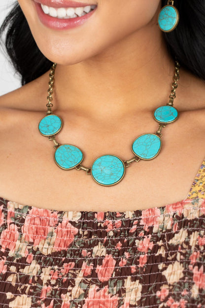 Santa Fe Flats - brass - Paparazzi necklace