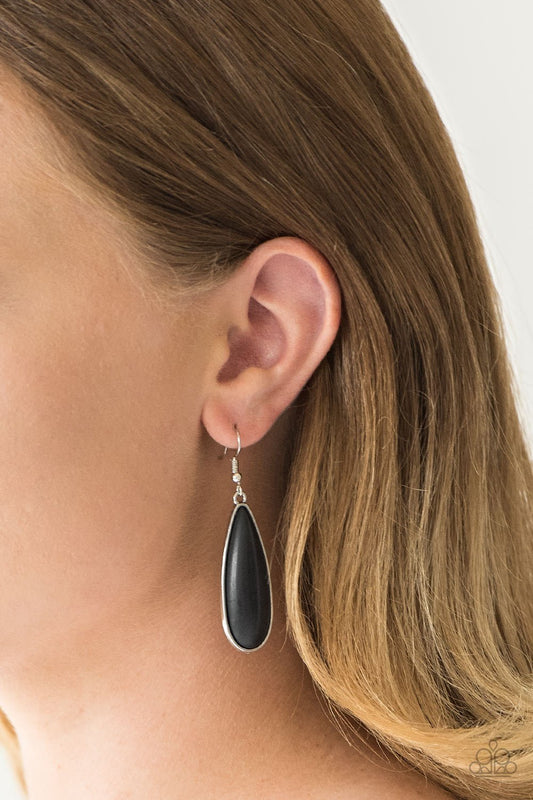 Santa Fe Skies - black - Paparazzi earrings