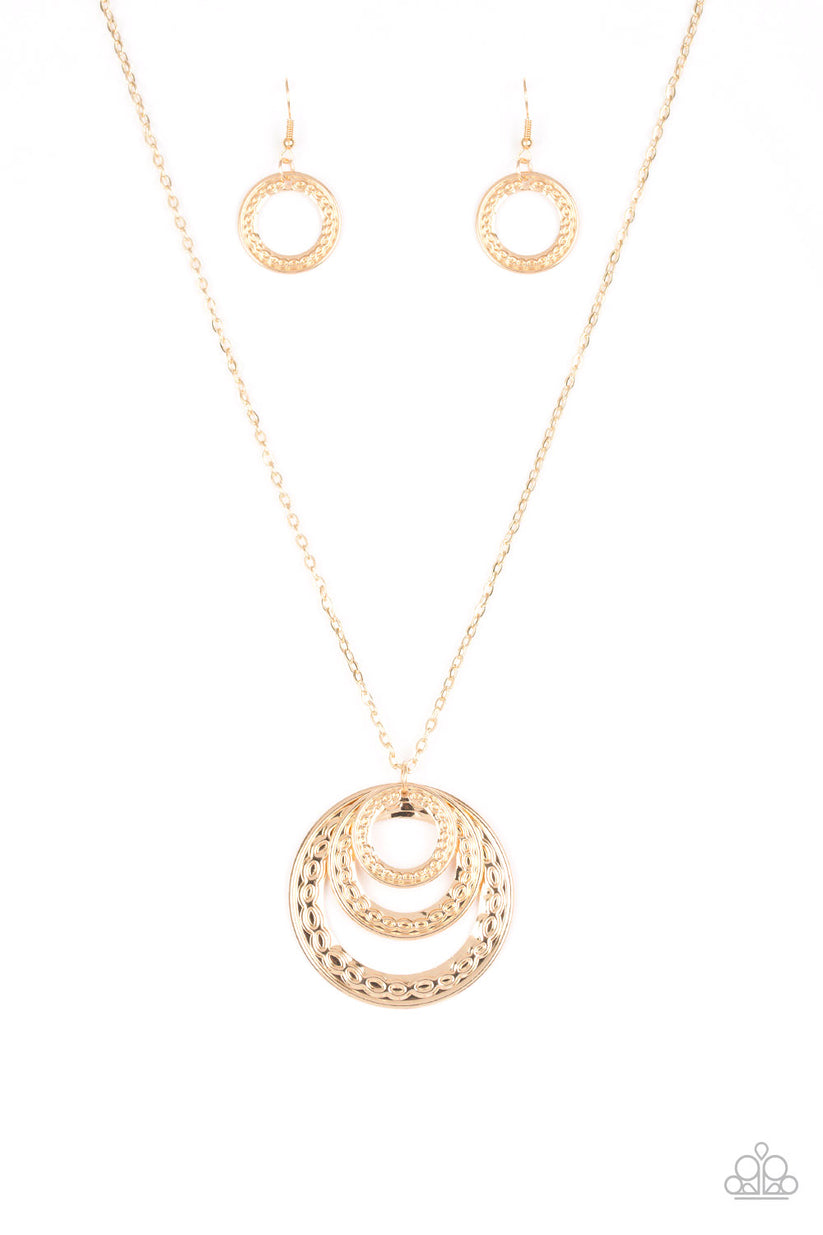 Savagely She-Wolf - gold - Paparazzi necklace – JewelryBlingThing