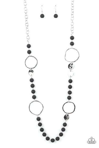 Sea Glass Wanderer - black - Paparazzi necklace