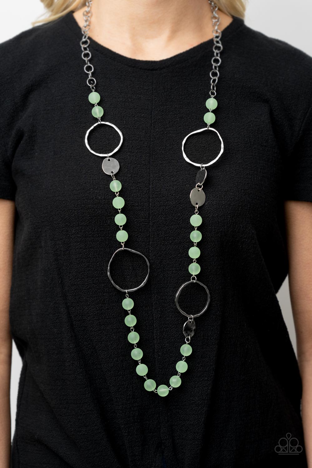 Sea Glass Wanderer - green - Paparazzi necklace