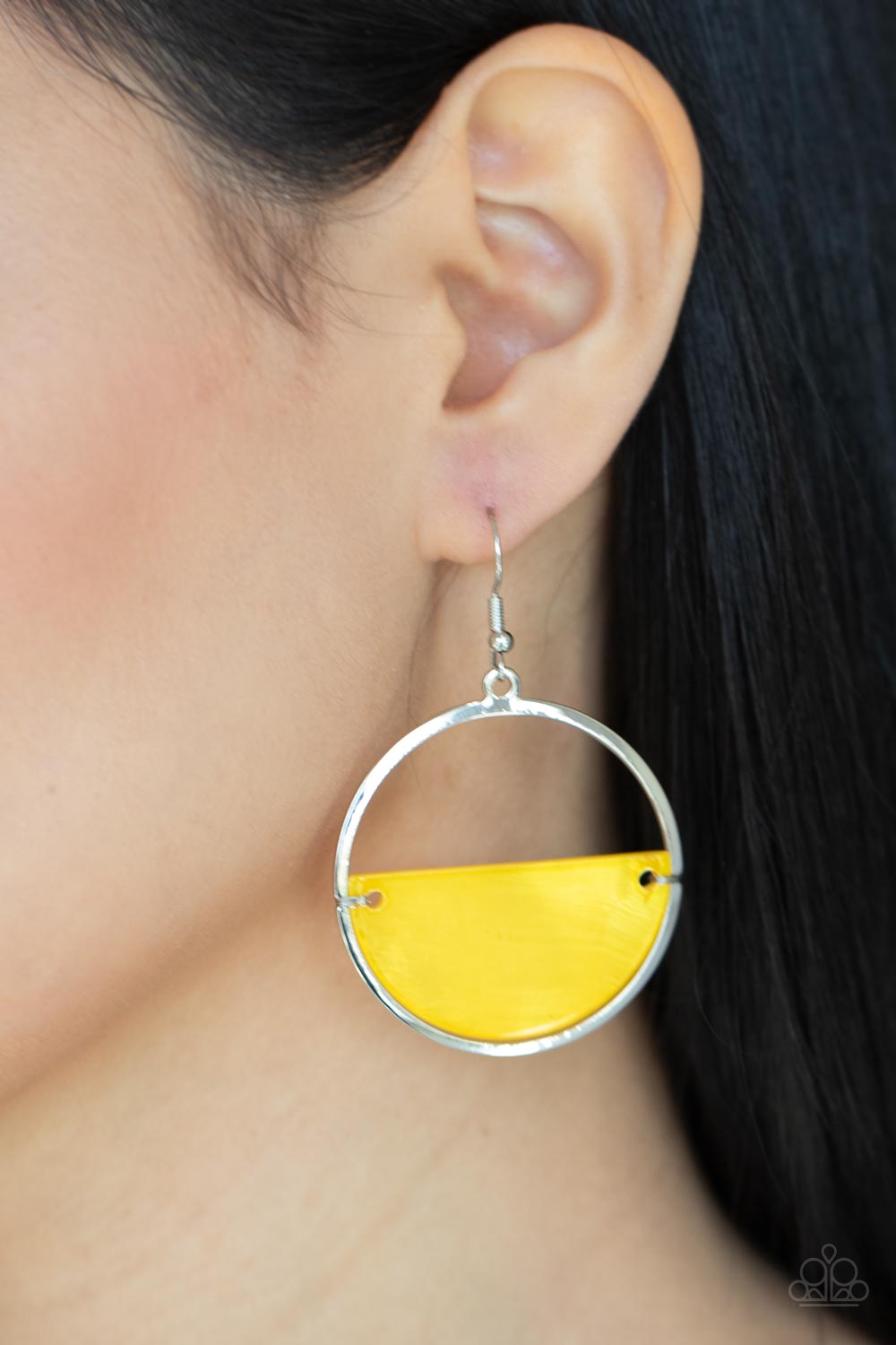 Seashore Vibes - yellow - Paparazzi earrings