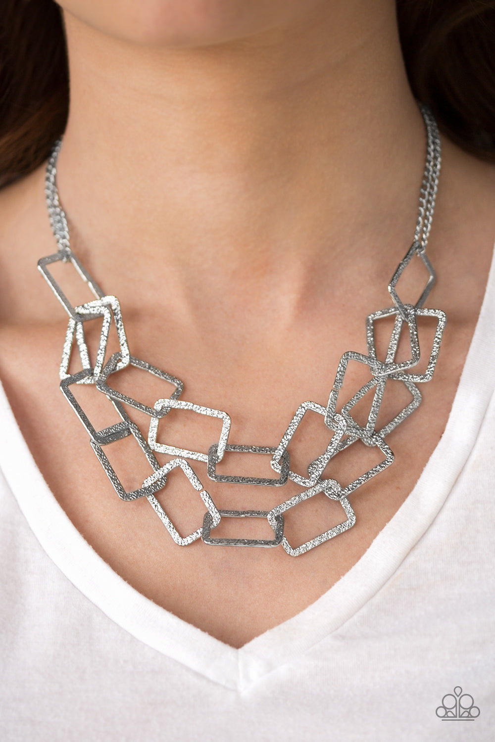Seattle Scene - silver - Paparazzi necklace