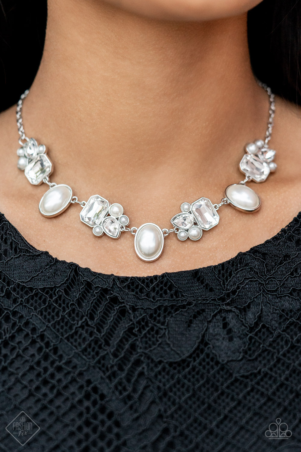 Sensational Showstopper - white - Paparazzi necklace