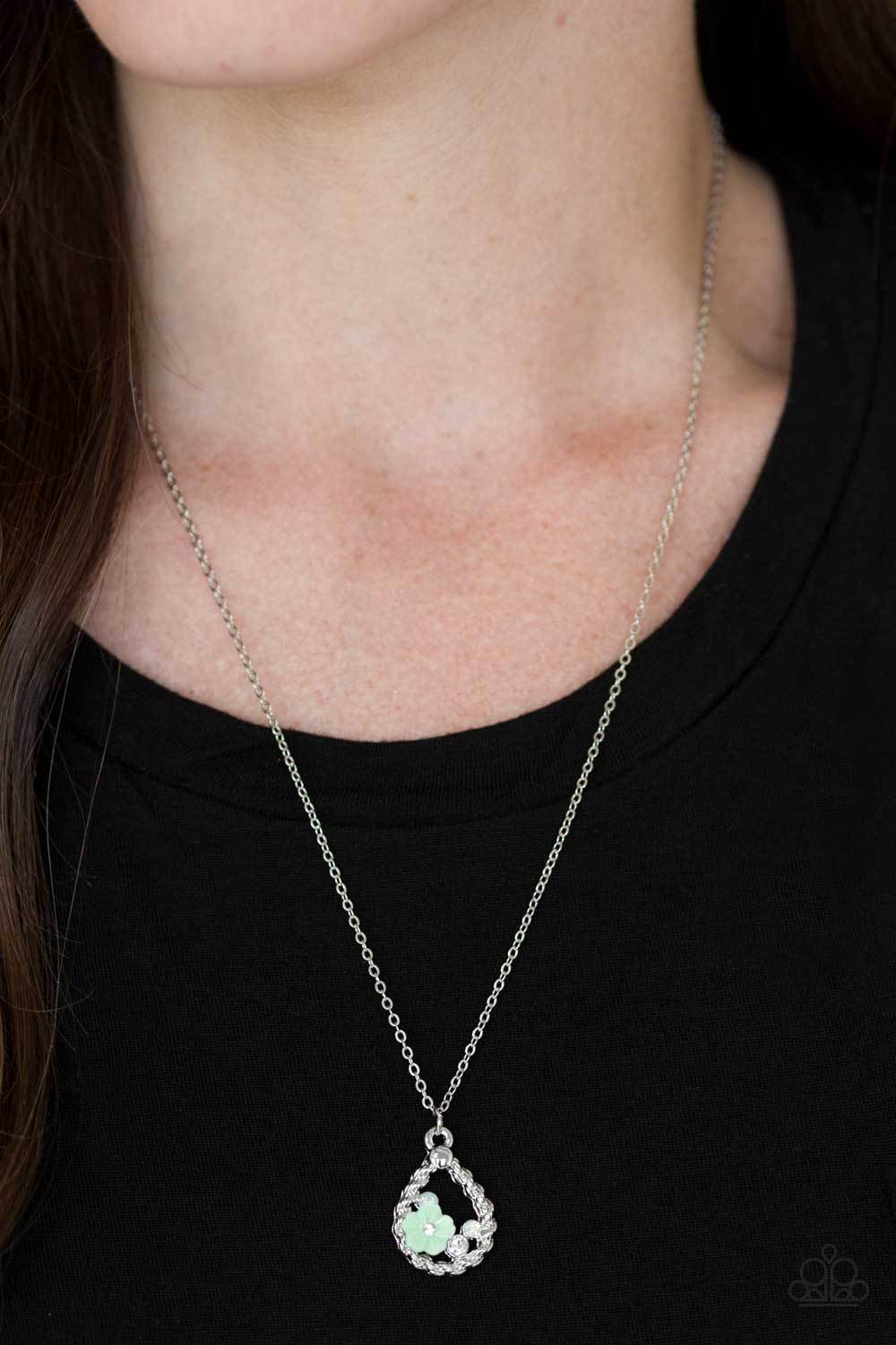 Serene Spring Showers - green - Paparazzi necklace