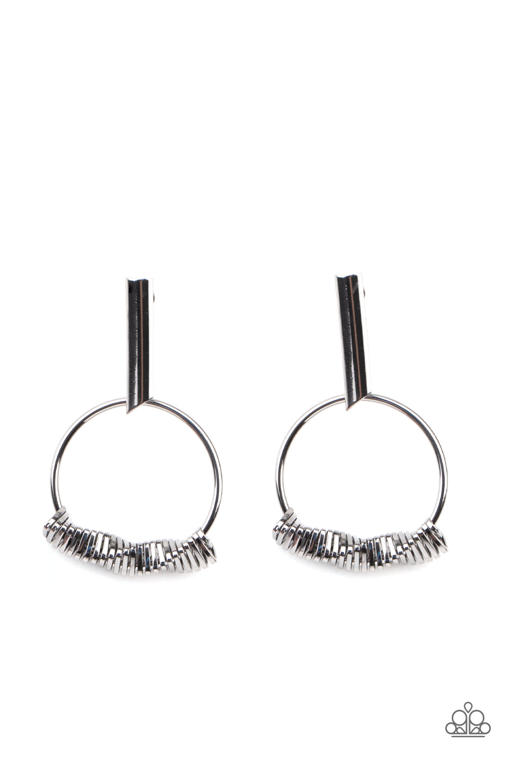 Set Into Motion - black - Paparazzi earrings