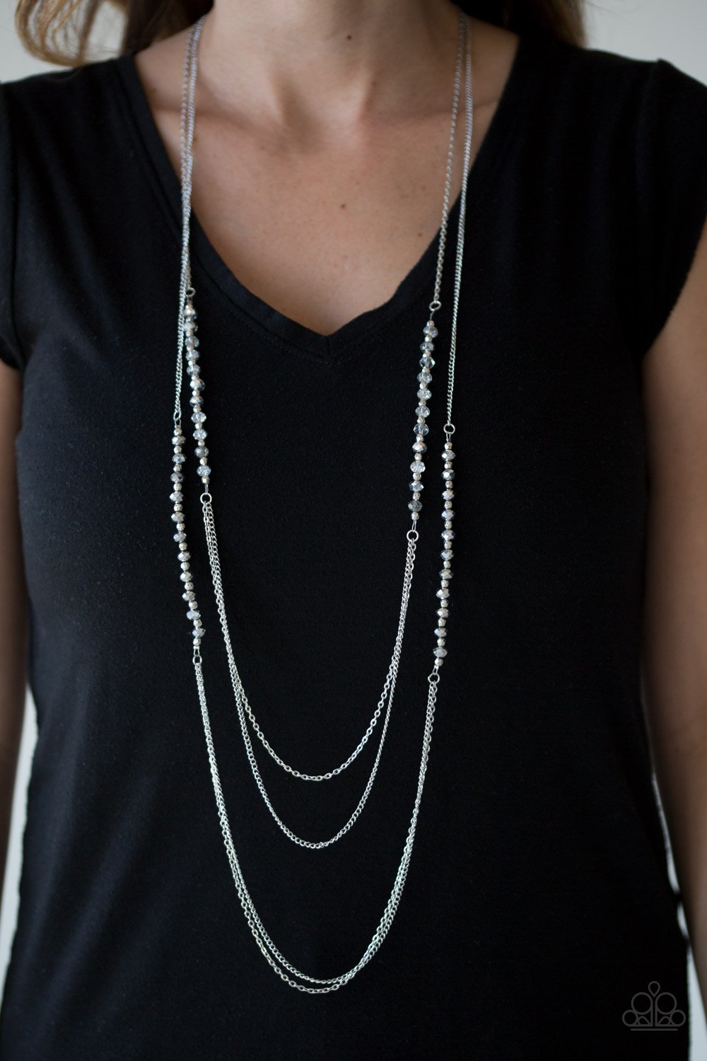 Shimmer Showdown - silver - Paparazzi necklace