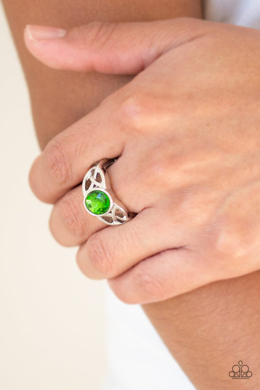 Shimmer Splash - green - Paparazzi ring
