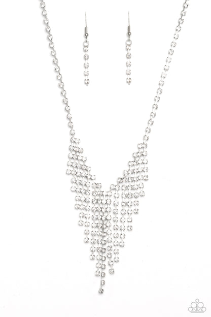 SHIMMER of Stars - white - Paparazzi necklace
