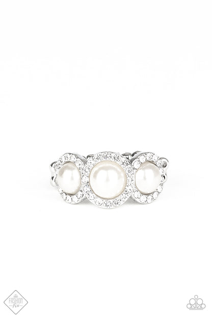 Shut the Front DIOR - white - Paparazzi ring