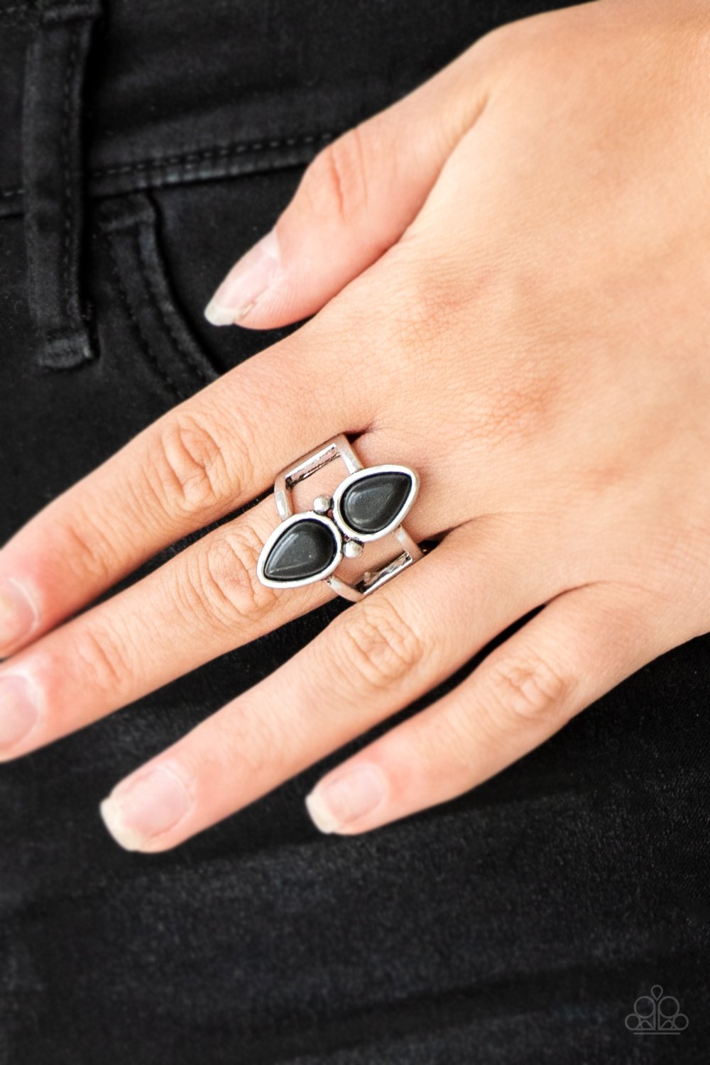 Simply Saharan - black - Paparazzi ring