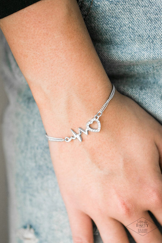 Skipping Beats - white - Paparazzi bracelet