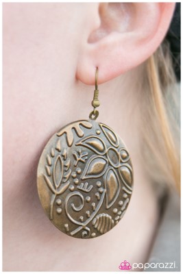 So Serene - Brass - Paparazzi earrings