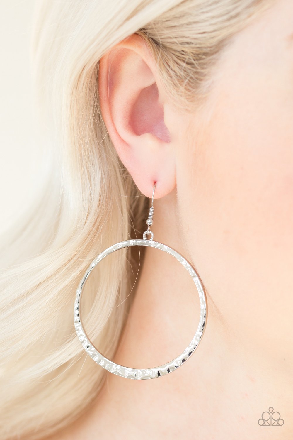 So Sleek-silver-Paparazzi earrings