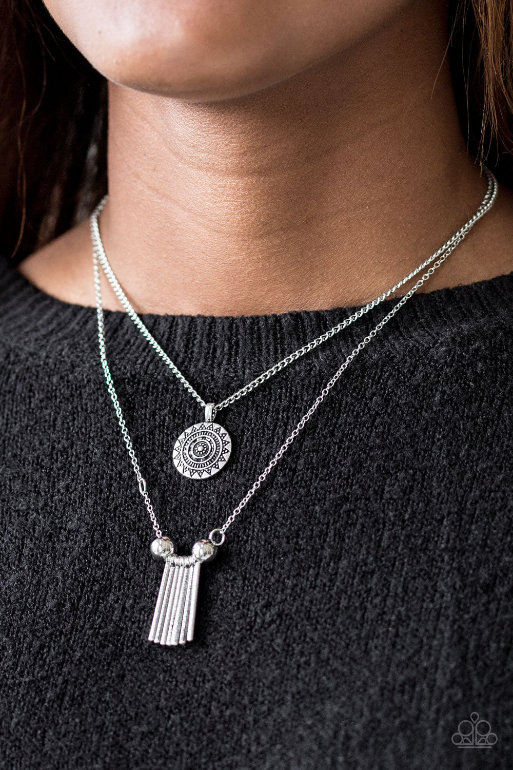 Sol Quest - silver - Paparazzi necklace
