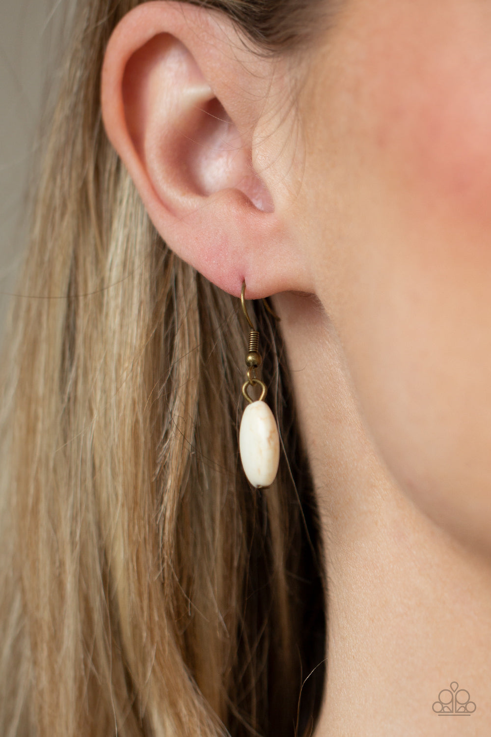 Southern Opera - brass - Paparazzi necklace